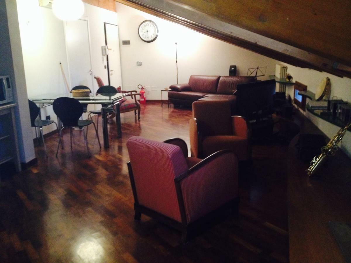 볼로냐 La Mansarda Della Musica 아파트 외부 사진